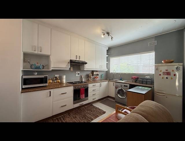 2 BEDROOM DUPLEX FOR SALE IN ESSENWOOD